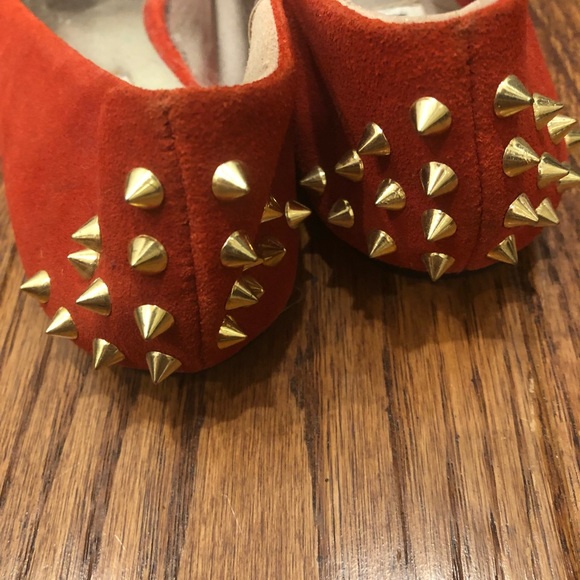 Red studded Steve Madden flats - never been worn! - Picture 3 of 5
